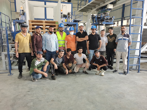 Hiina ja Saksa tehnoloogia, QGM ja Zenith 1500 betoonplokkide masinate tootmisliini täiuslik kombinatsioon aitab pärast sõda Iraagis rekonstrueerida