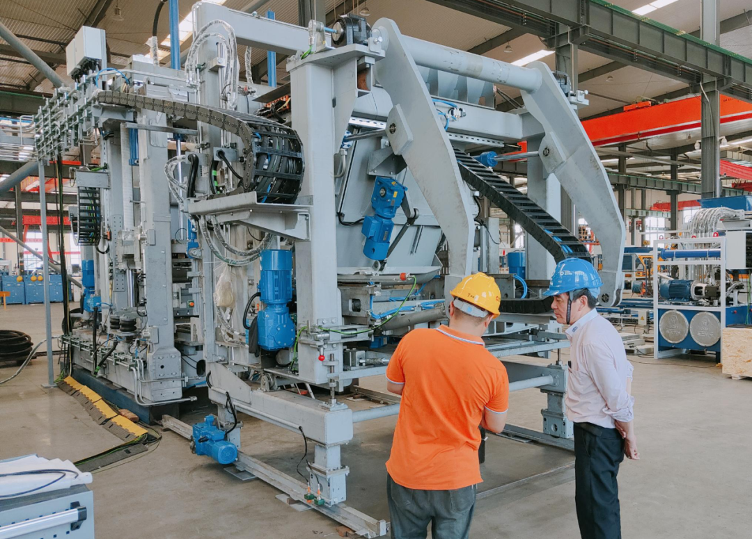 线上赌博app股份又一条ZN1500全自动砌块成型机生产线将助力华北区域腾飞