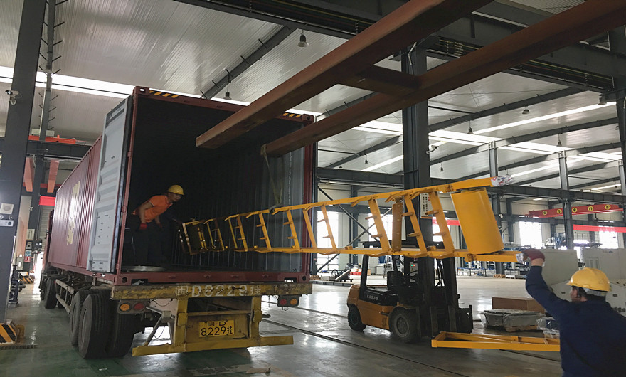 项目发货|线上赌博app股份QT6全自动砌块成型机生产线发货巴哈马群岛，助力市政建设