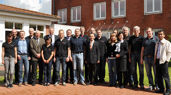 线上赌博app：用互联网思维做售后服务