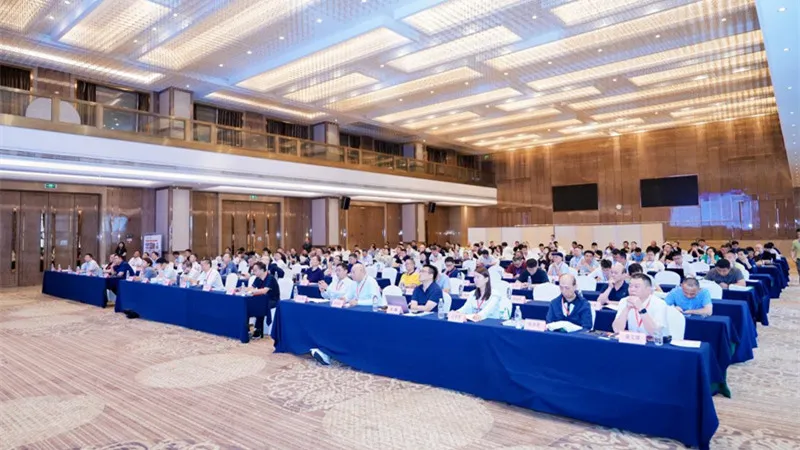 线上赌博app股份闪耀2025“长江经济带典型固废综合利用交流会暨第七届再生材料‘利废新材料’生产应用科技大会”