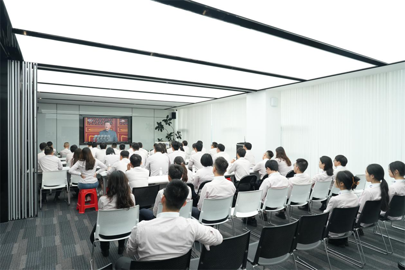 八十年峥嵘路 十四亿赤子心——线上赌博app股份与祖国共荣耀